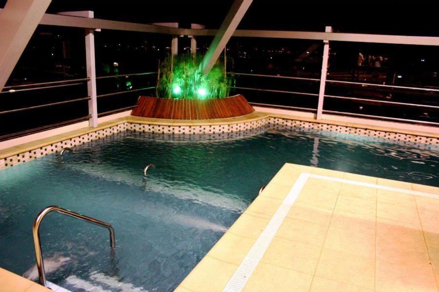 Ros Tower Hotel con spa