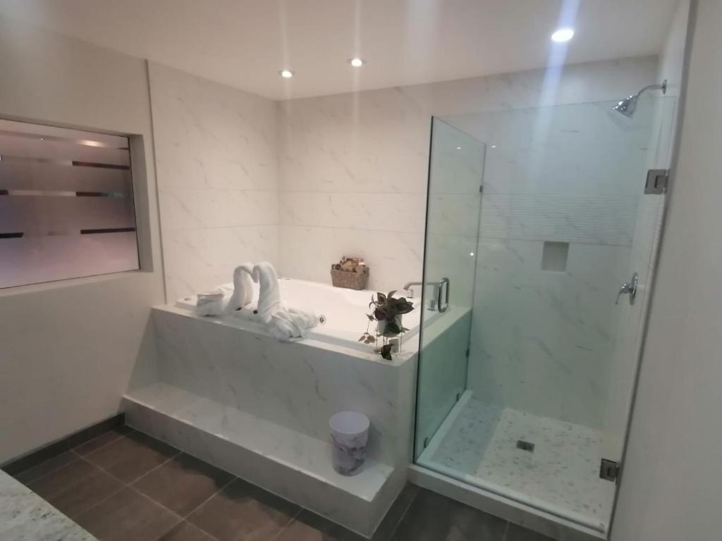 Del Mar Inn Rosarito: hotel con jacuzzi