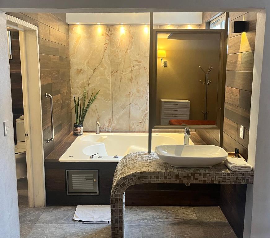 Hotel del Valle Inn en pachuca con jacuzzi