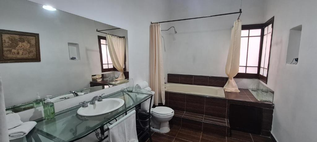 Hotel San Felipe el Real con Jacuzzi en Chihuahua