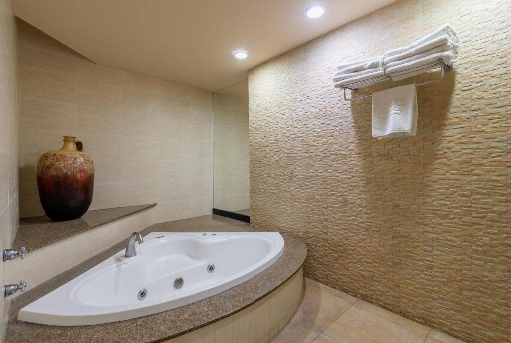 Hotel Flamingo Inn con jacuzzi privado en Querétaro