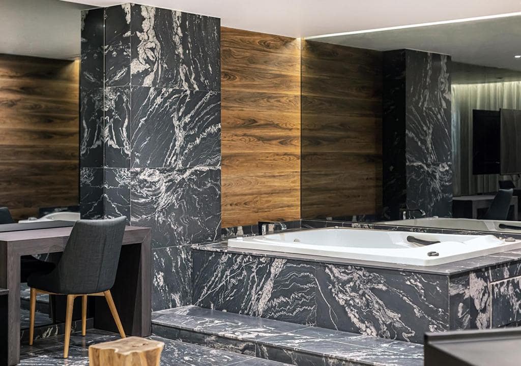 Hotel Real del Rio con jacuzzi en Tijuana